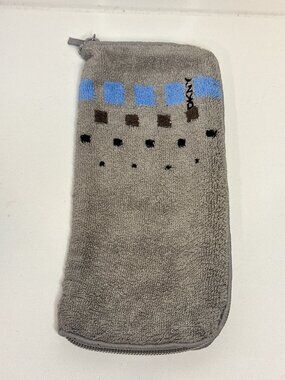 DKNY Japan Terry Towel Zipper Pouch Ice Pack Cold Drink Cover